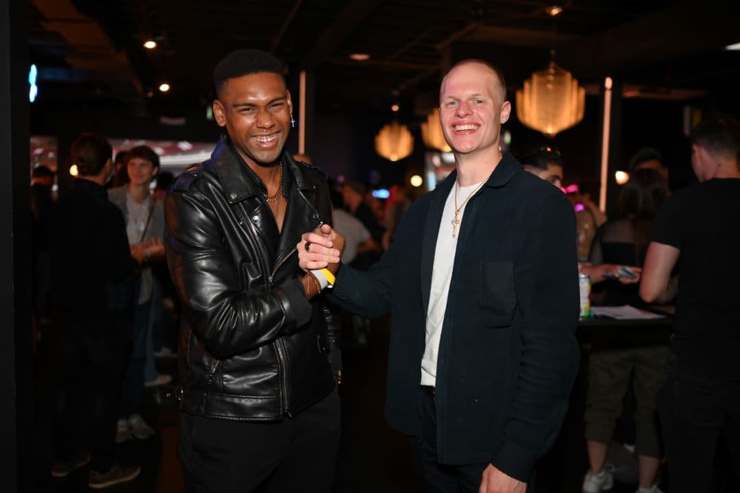 Bros