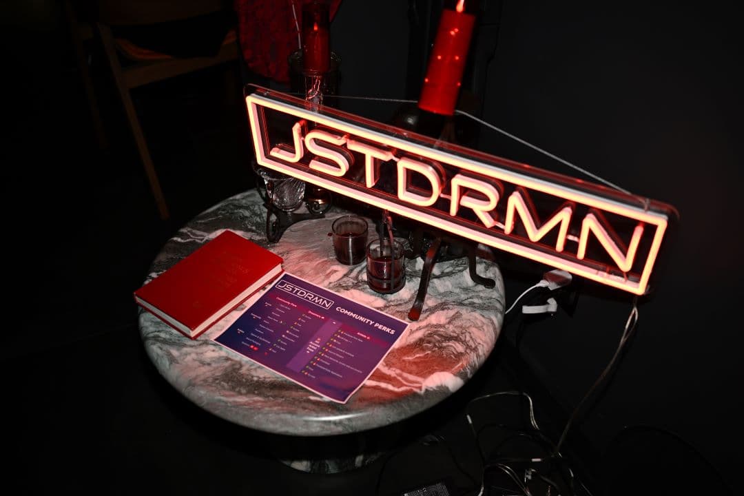 JST DRMN
